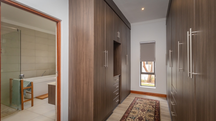 3 Bedroom Property for Sale in The Coves North West